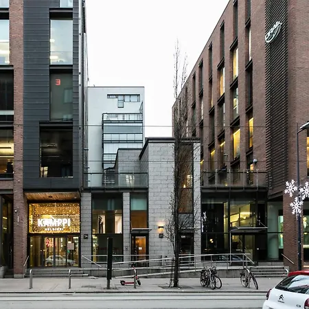 2ndhomes Luxury Kamppi Center With Spa And Terrace 赫尔辛基